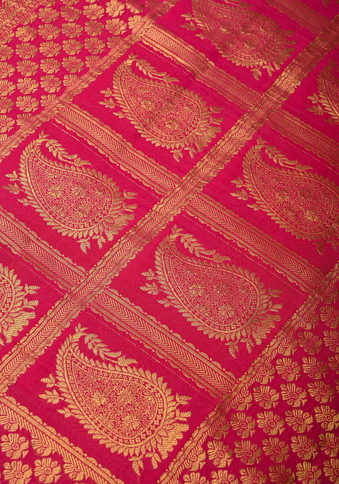 Aubergine Purple Mysore Silk Saree With Checks And Checked Panel Zari Border in KSIC Grade Thickness| SILK MARK CERTIFIED