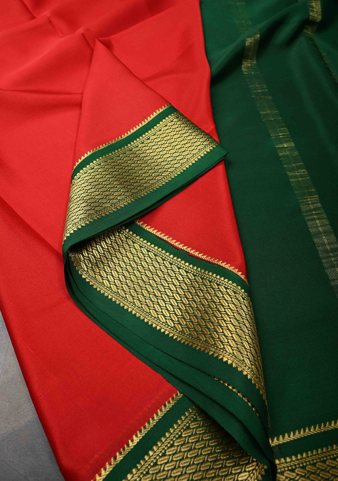 Red Mysore Silk Saree with Contrast Zari Border | SILK MARK CERTIFIED