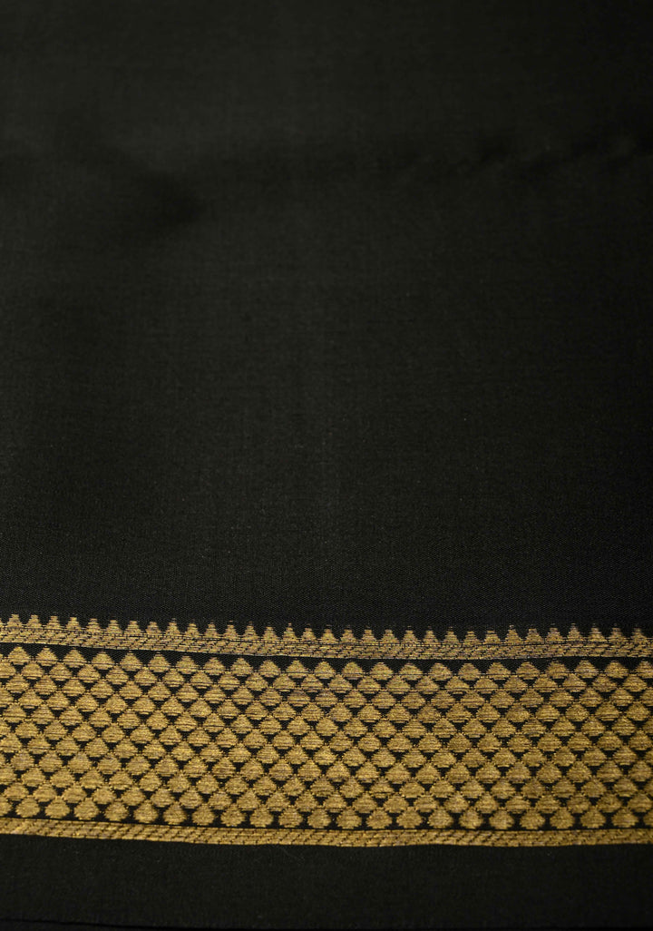 Moss Green Mysore Silk Saree with Podi-Kattam Zari Checks and Zari Border in KSIC Grade Thickness| SILK MARK CERTIFIED
