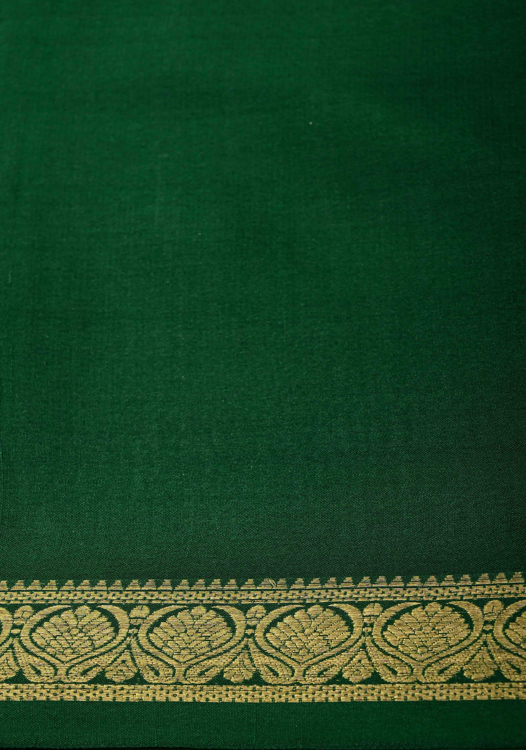 Pale Green Mysore Silk Saree with Zari Checks and Zari Border in KSIC Grade Thickness| SILK MARK CERTIFIED