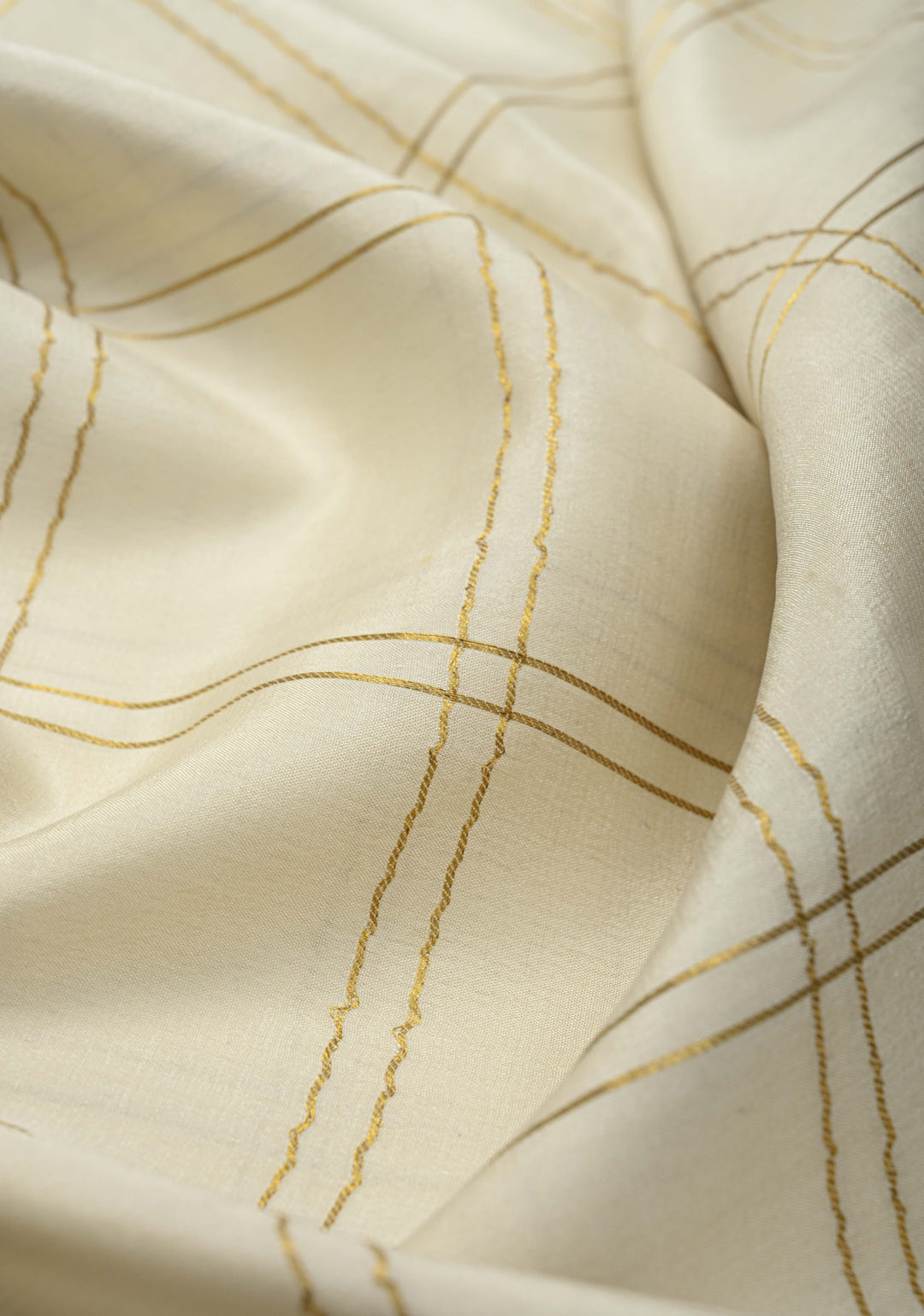Off White Mysore silk Saree with Zari Checks and Zari Border in KSIC Grade Thickness | SILK MARK CERTIFIED