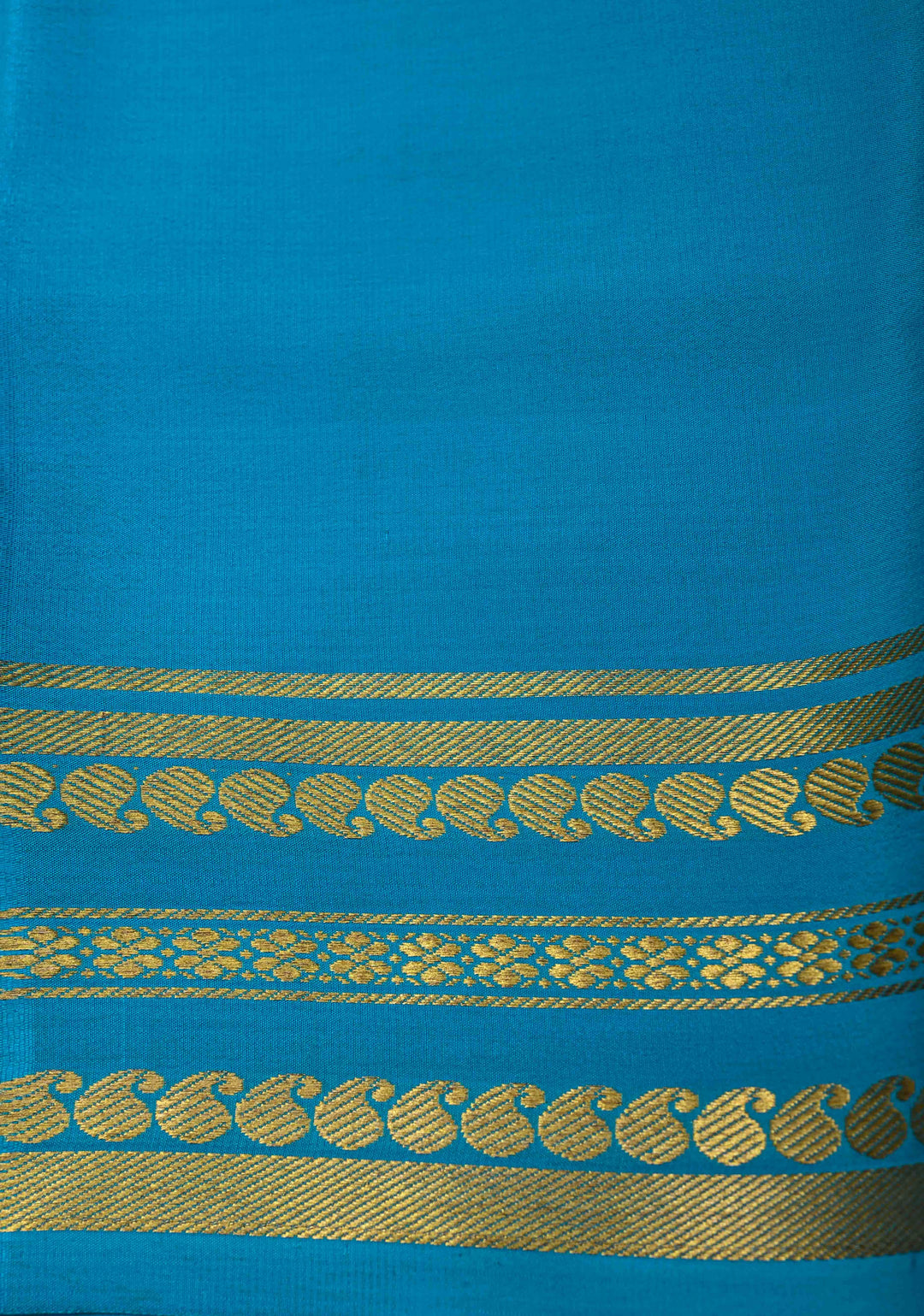 Wine Mysore Silk Saree with Zari borders in Ksic Grade thickness | SILK MARK CERTIFIED
