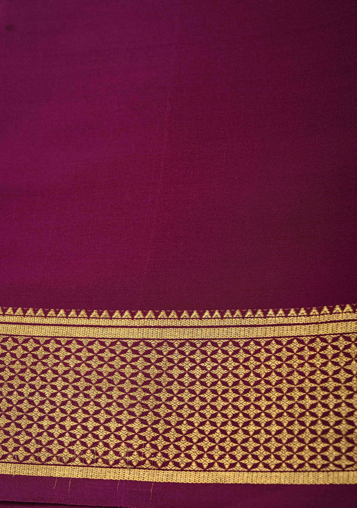 Sap Green Mysore Silk Saree with Zari borders in Ksic Grade thickness | SILK MARK CERTIFIED