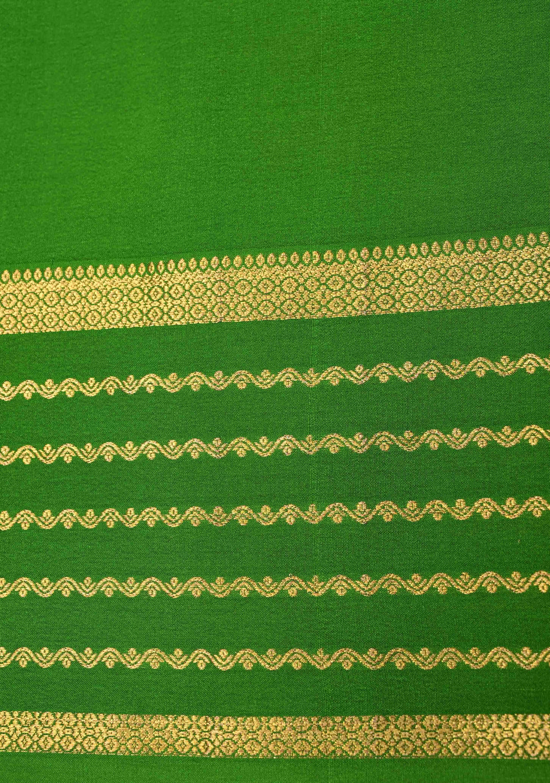 Royal Blue Mysore Silk Saree with Contrast Zari Borders in KSIC Grade Thickness | SILK MARK CERTIFIED