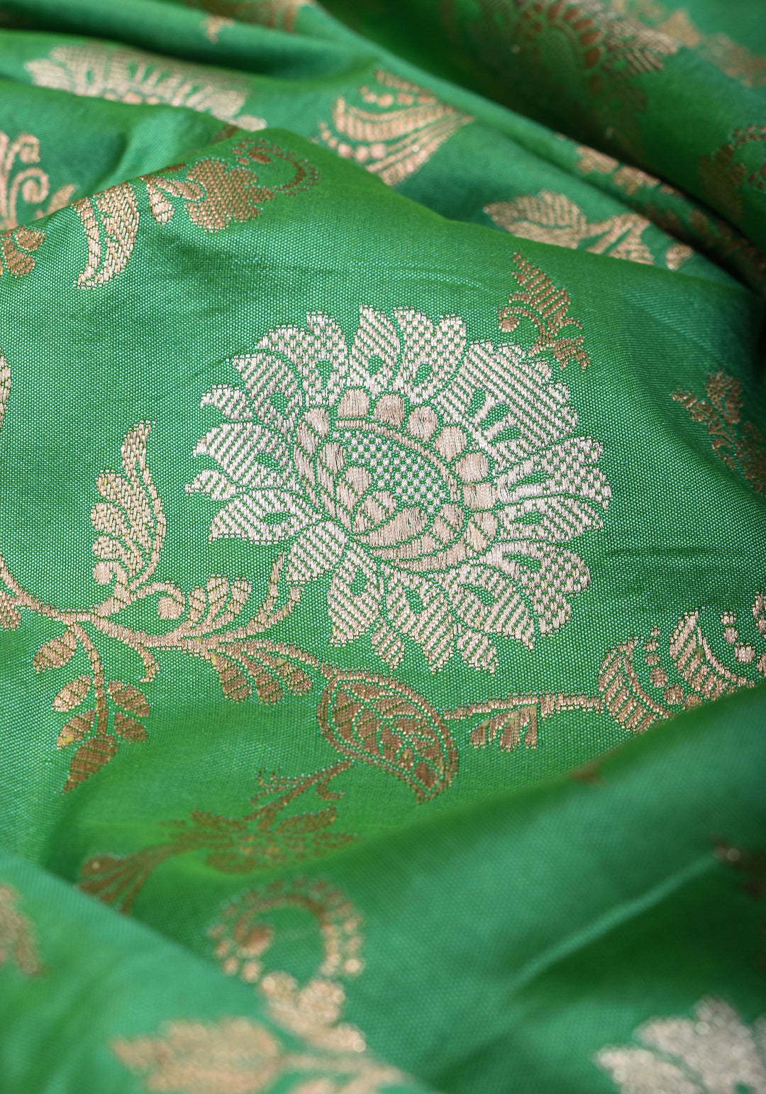 Leaf Green Alfi  Pure Katan Silk Banarasi Saree with Floral Jaal Weave | SILK MARK CERTIFIED