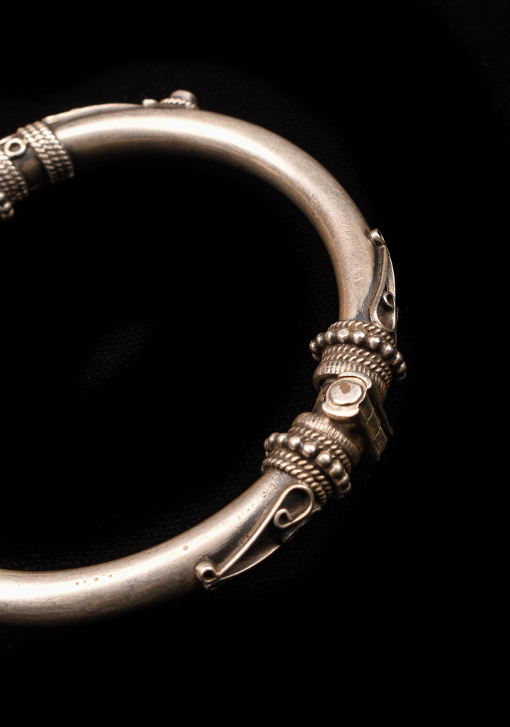 92.5 Silver  Antique Finish Handcrafted  Kada, Openable  with intricate stone studded design
