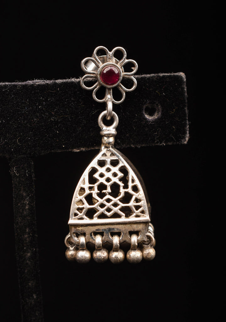 92.5 Silver Small Jhumkas with 2 side jaali