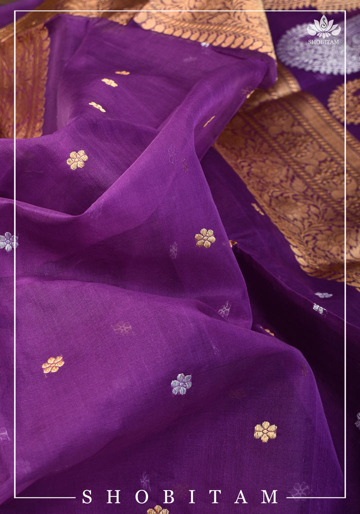 Exquisite Pure Banarasi Kora Silk Saree with Chunri Bootis, Resplendent Grand Pallu and Zar | SILK MARK CERTIFIED