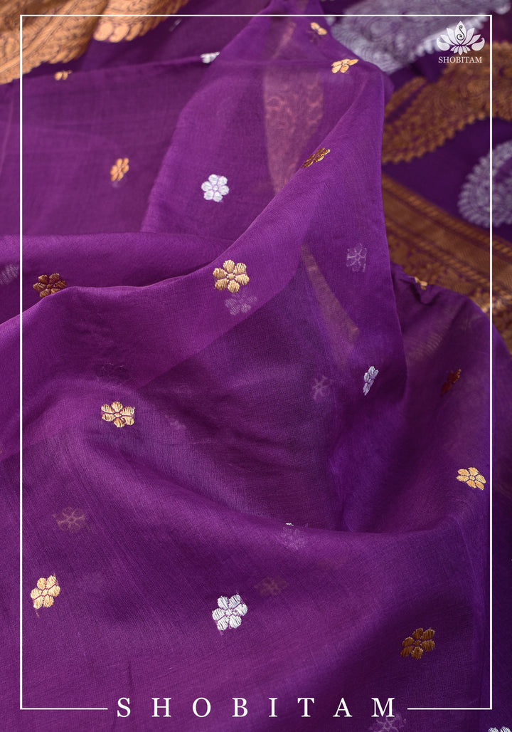 Exquisite Pure Banarasi Kora Silk Saree with Chunri Bootis, Resplendent Grand Pallu and Zar | SILK MARK CERTIFIED