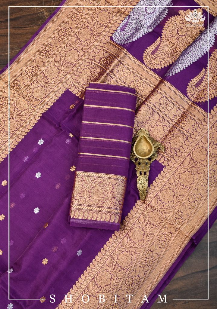 Exquisite Pure Banarasi Kora Silk Saree with Chunri Bootis, Resplendent Grand Pallu and Zar | SILK MARK CERTIFIED