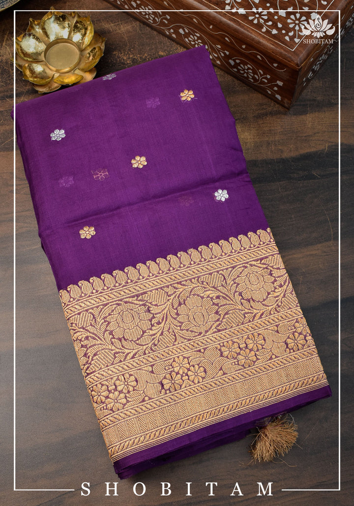 Exquisite Pure Banarasi Kora Silk Saree with Chunri Bootis, Resplendent Grand Pallu and Zar | SILK MARK CERTIFIED