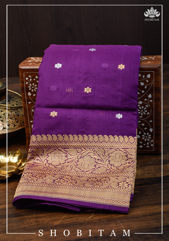 Exquisite Pure Banarasi Kora Silk Saree with Chunri Bootis, Resplendent Grand Pallu and Zar | SILK MARK CERTIFIED