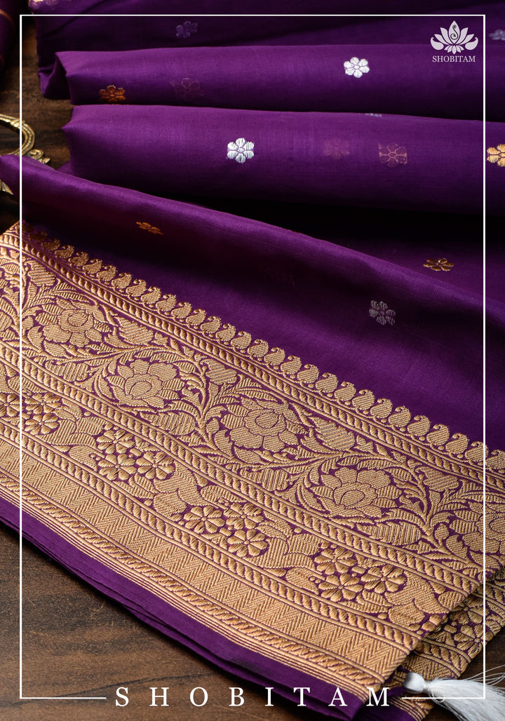 Exquisite Pure Banarasi Kora Silk Saree with Chunri Bootis, Resplendent Grand Pallu and Zar | SILK MARK CERTIFIED