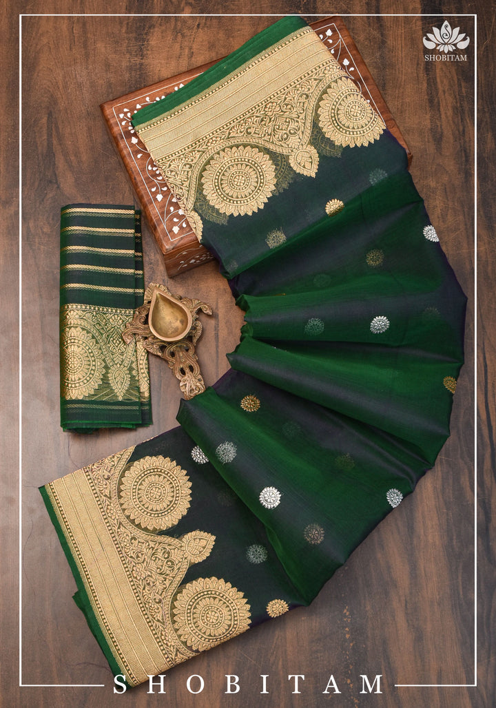 Gorgeous Pure Banarasi Kora Silk Saree in Bottle Green Purple Dual Tone with Kadhuwa Weave | SILK MARK CERTIFIED | SHOBITAM