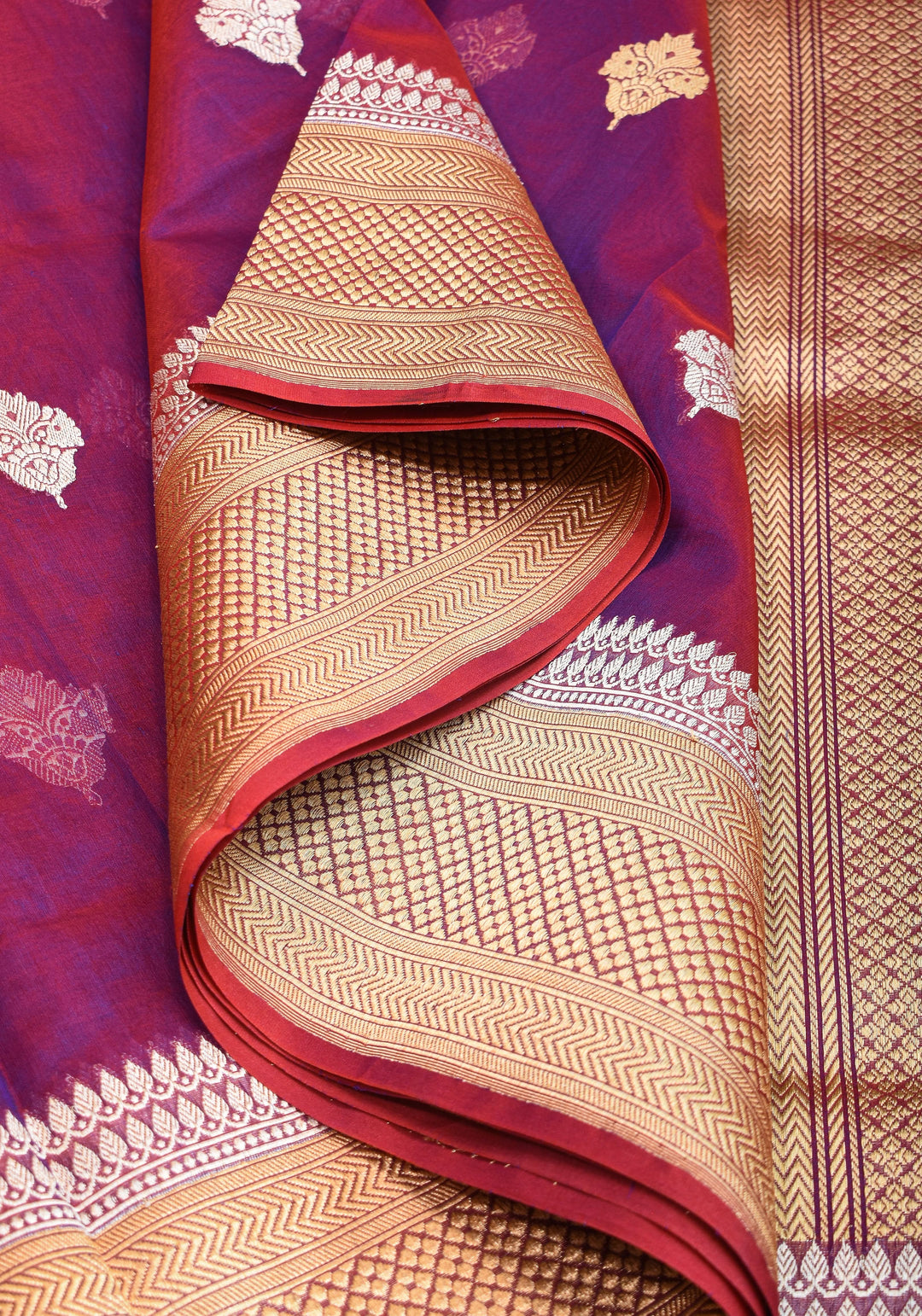 Pure Banarasi Kora Silk Saree in Dual Tone Purple Red with Golden Borders | SILK MARK CERTIFIED