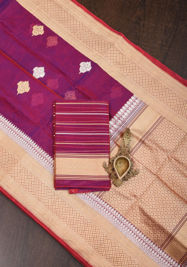 Pure Banarasi Kora Silk Saree in Dual Tone Purple Red with Golden Borders | SILK MARK CERTIFIED
