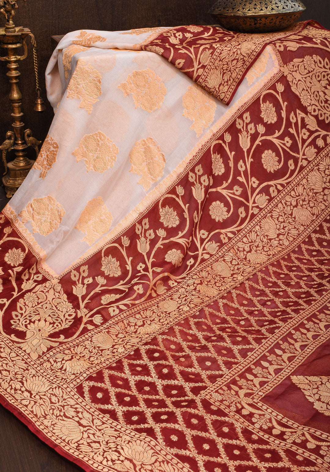 Ivory Banarasi Pure Georgette Saree with  Floral with Contrast Border  | SILK MARK CERTIFIED