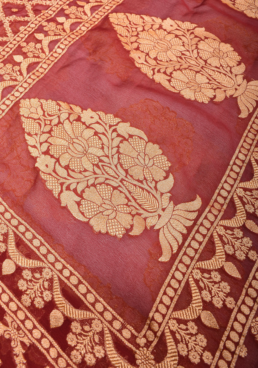 Ivory Banarasi Pure Georgette Saree with  Floral with Contrast Border  | SILK MARK CERTIFIED