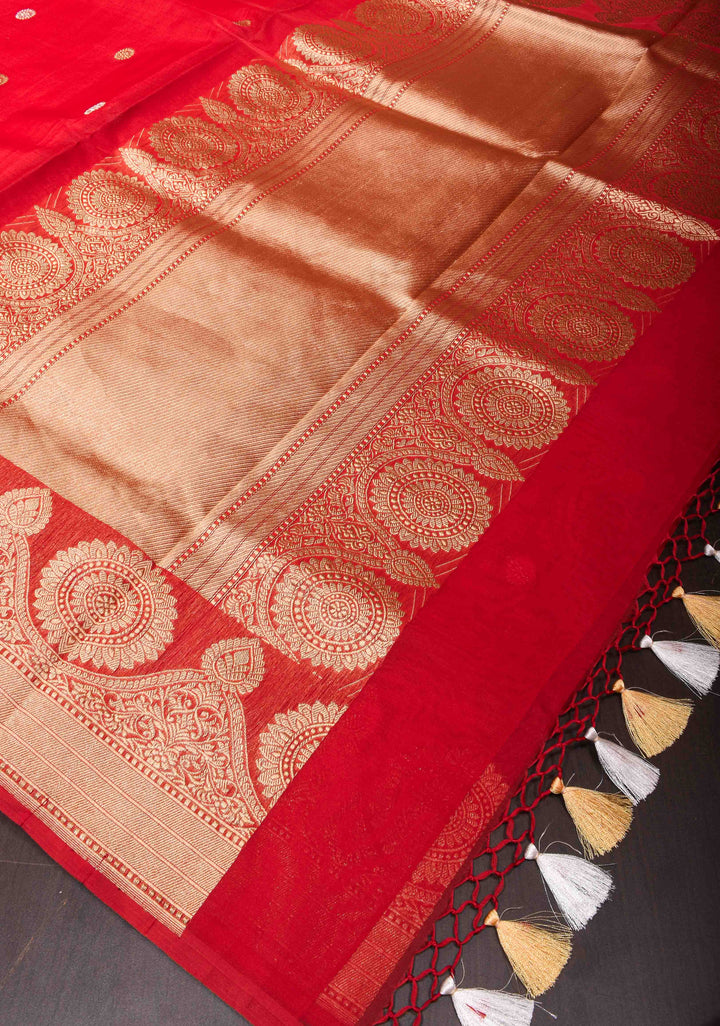 Red Pure Banarasi Kora Silk Saree with Sona Rupa Butta and Scallop Border | SILK MARK CERTIFIED