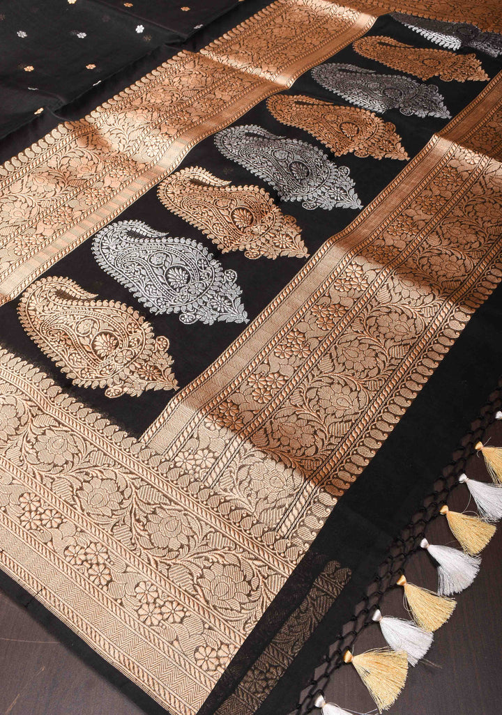 Exquisite Pure Banarasi Kora Silk Saree in Black with Sona Rupa Chunri Buttis and Zari Border | SILK MARK CERTIFIED
