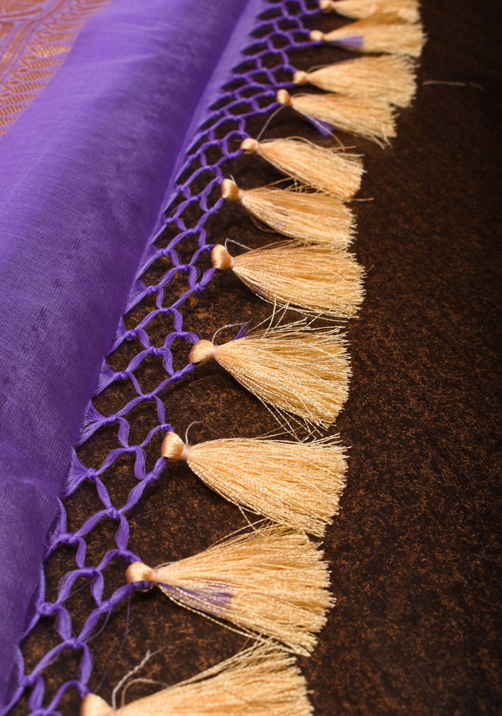 Lilac Banarasi Kora Silk Saree with Sona Rupa Chand Tara Buttas and Zari Border | SILK MARK CERTIFIED