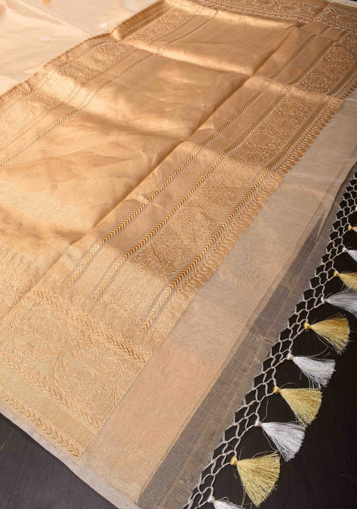 Exquisite Pure Banarasi  Tissue Silk Saree in Gold with Sona Rupa Motifs and Zari Border | SILK MARK CERTIFIED
