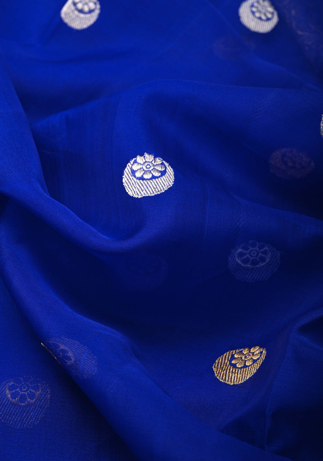 Sapphire Blue Banarasi Kora Silk Saree with Sona Rupa Chand Tara Buttas  and Zari Border | SILK MARK CERTIFIED