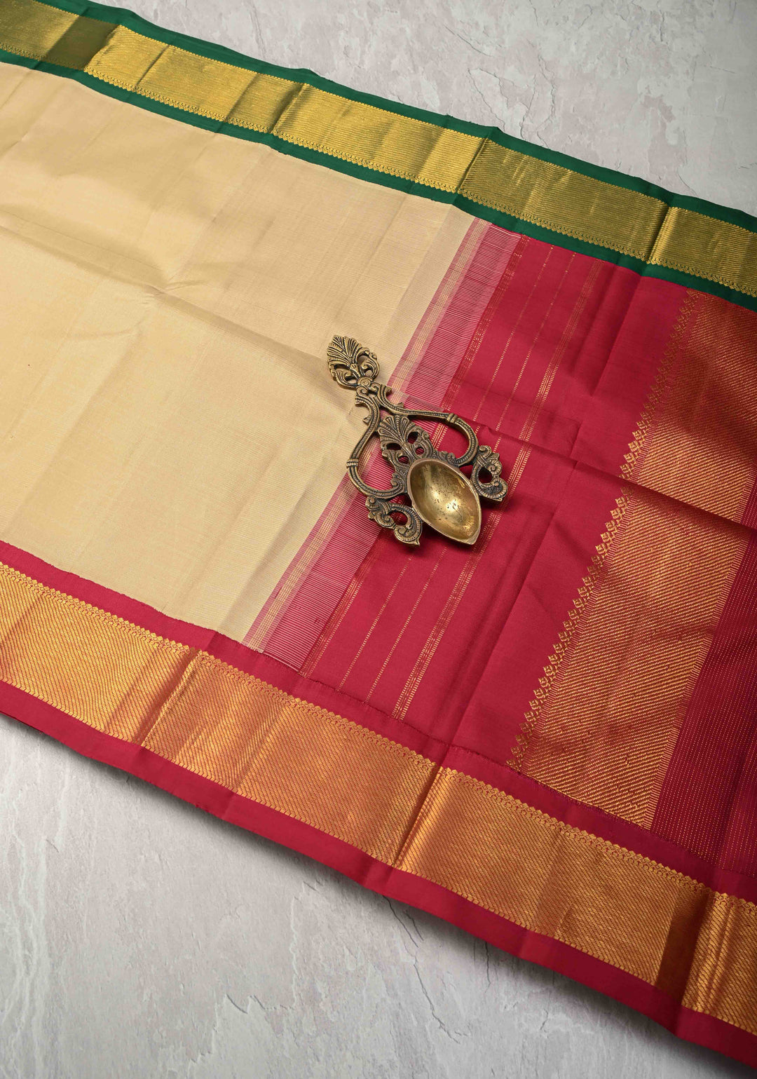 Korvai Weave Kanjivaram Pure Silk Saree in Off White with Ganga Jamuna Short Width Borders | SILK MARK CERTIFIED