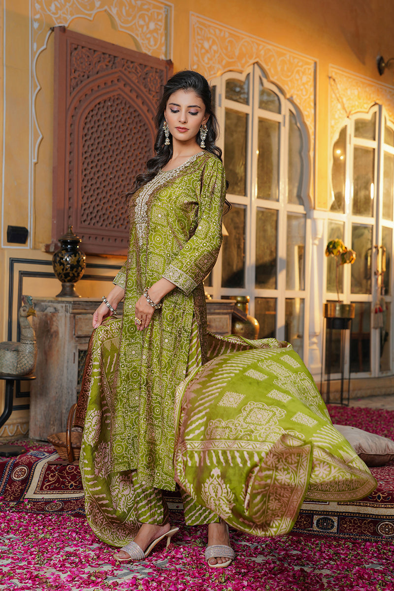 Green Silk Blend Floral Embroidered Straight Kurta Trousers With Dupatta  | SHOBITAM