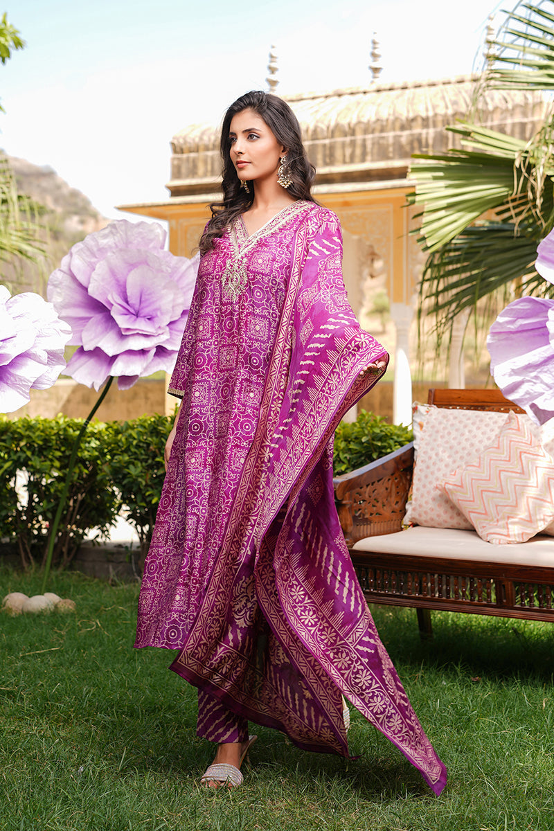 Purple Silk Blend Floral Embroidered Straight Kurta Trousers With Dupatta | SHOBITAM