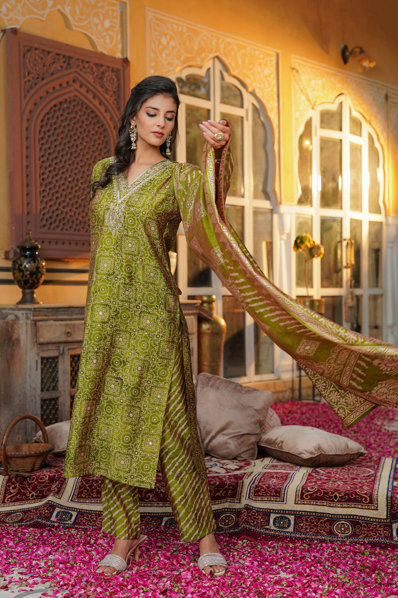 Green Silk Blend Floral Embroidered Straight Kurta Trousers With Dupatta  | SHOBITAM