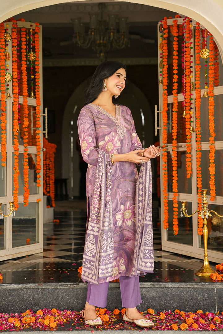 Lavender Viscose Rayon Floral Printed Straight Kurta Trousers With Dupatta | SHOBITAM