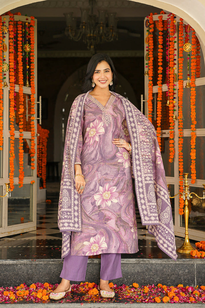 Lavender Viscose Rayon Floral Printed Straight Kurta Trousers With Dupatta | SHOBITAM