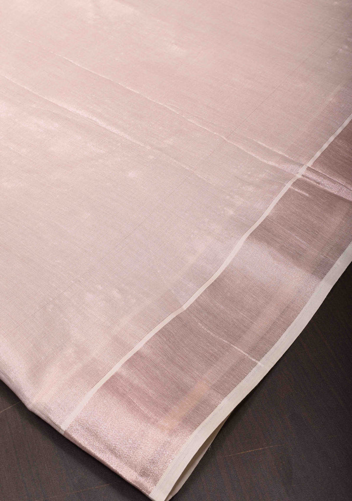 Elegant Kerala Kasavu Half Tissue Saree in White and Gold – A Timeless Classic