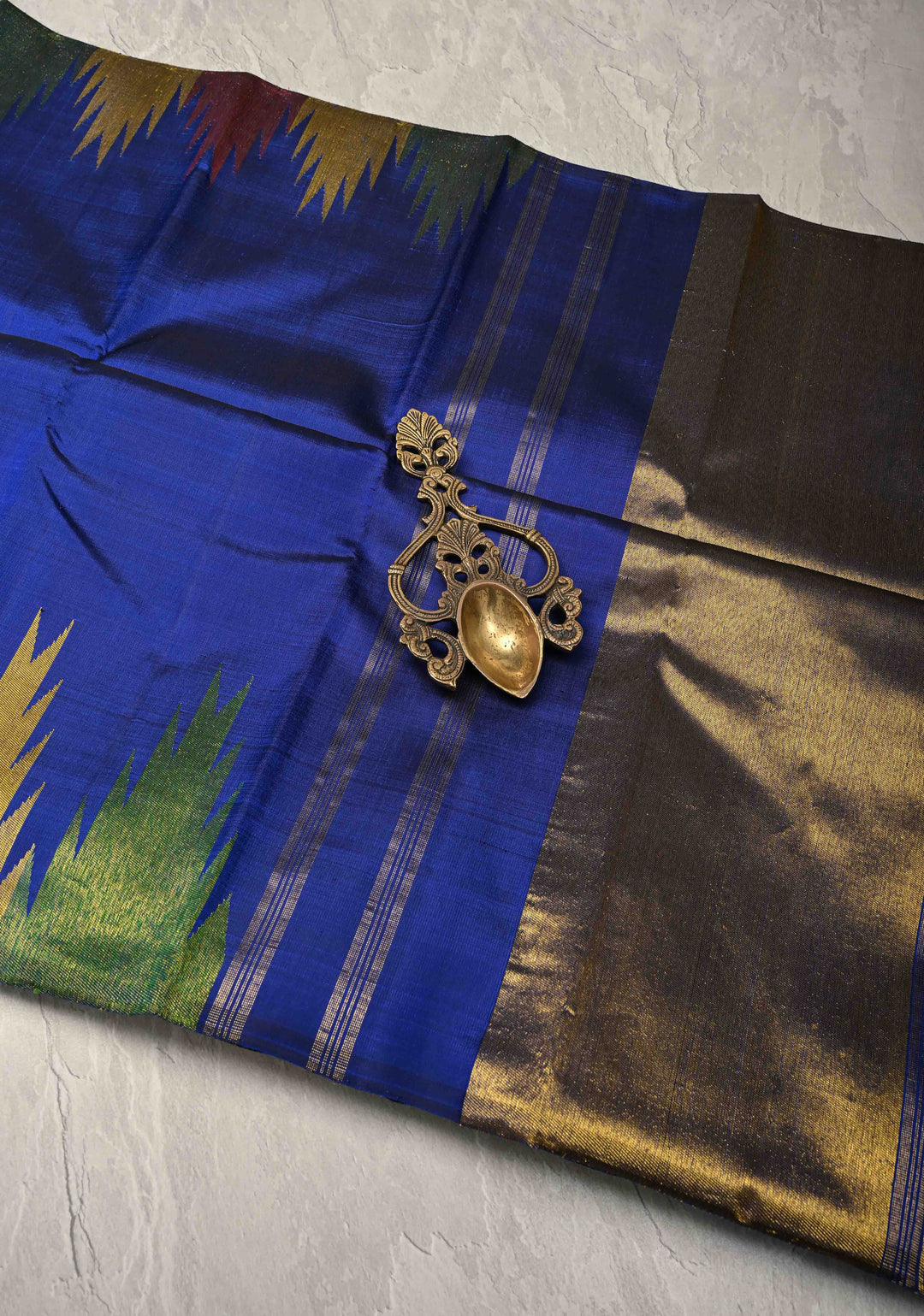 Authentic Kanjivaram Silk Saree in Sapphire Blue with Multi Color Temple Border with Grand Pallu | SILK MARK CERTIFIED