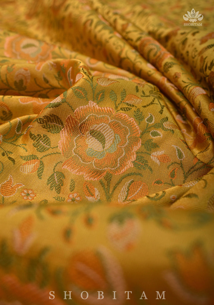 Exquisite Tanchoi Floral Banarasi Saree in Pure Silk Satin in Pale Mustard | SILK MARK CERTIFIED