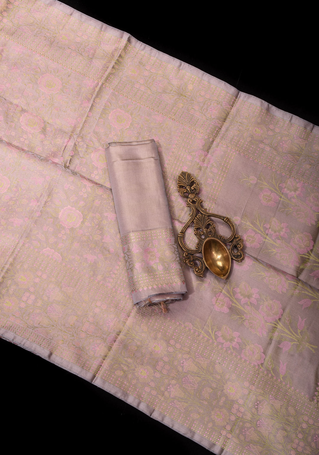 Gray Lavender Tanchoi Satin silk Saree with Floral Weave Design | SILK MARK CERTIFIED