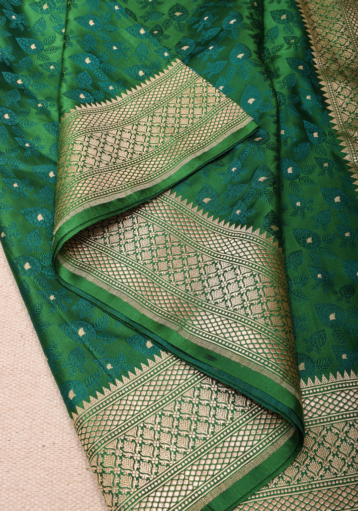 Green Tanchoi Banarasi Silk Saree with Self Brocade, Dainty Buttis and Zari Borders  | SILK MARK CERTIFIED