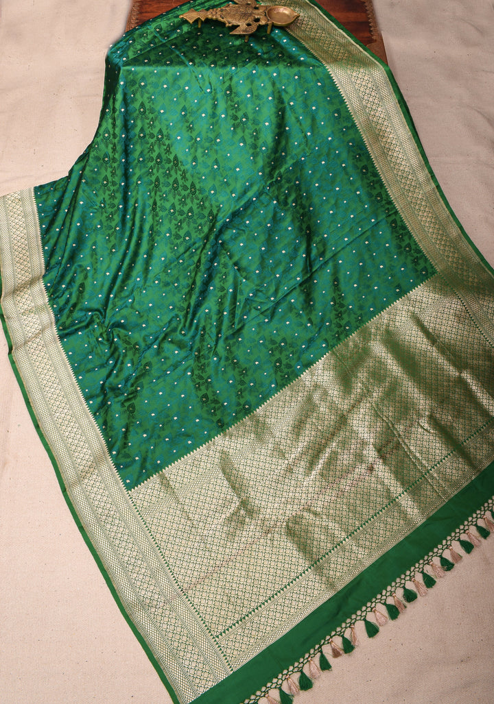 Green Tanchoi Banarasi Silk Saree with Self Brocade, Dainty Buttis and Zari Borders  | SILK MARK CERTIFIED