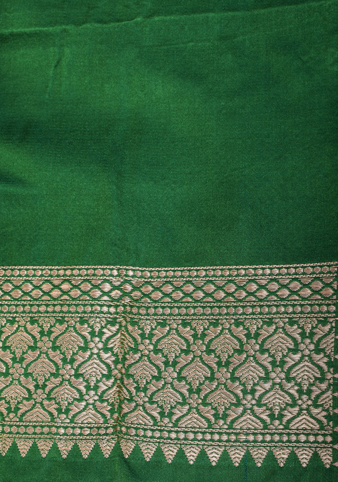Green Tanchoi Banarasi Silk Saree with Self Brocade, Dainty Buttis and Zari Borders  | SILK MARK CERTIFIED