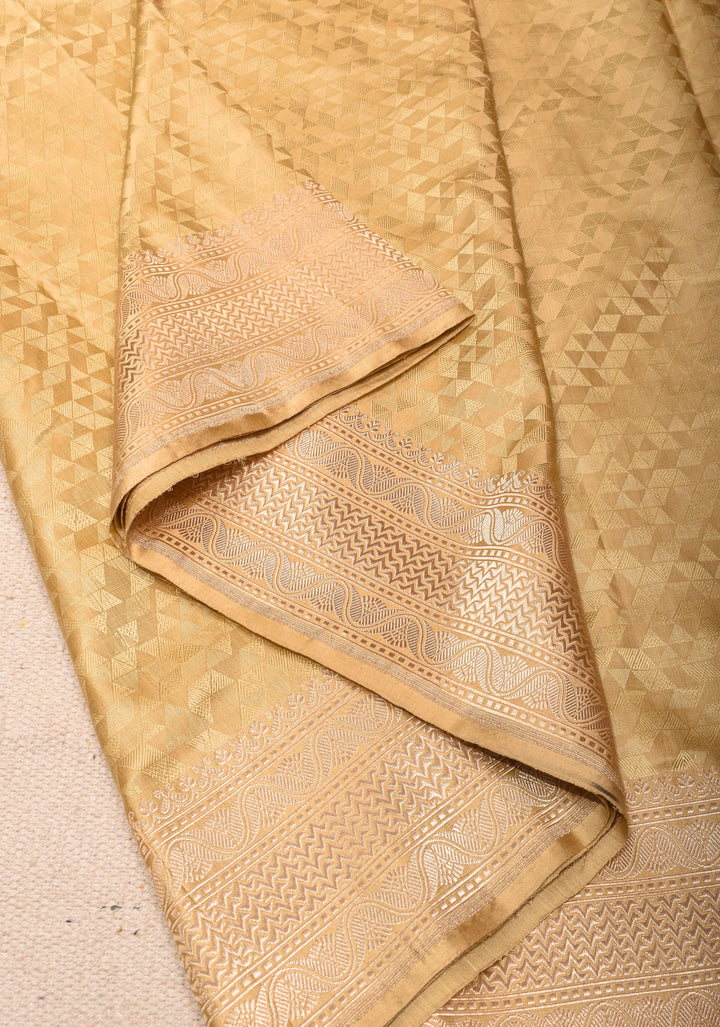 Elegant Golden Banarasi Silk Saree with Subtle Textured tanchoi weave and zari borders| SILK MARK CERTIFIED