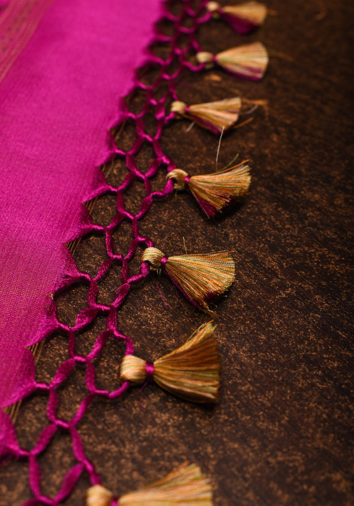 Dark Pink Tanchoi Floral Banarasi Silk Saree in Pure Silk Satin | SILK MARK CERTIFIED
