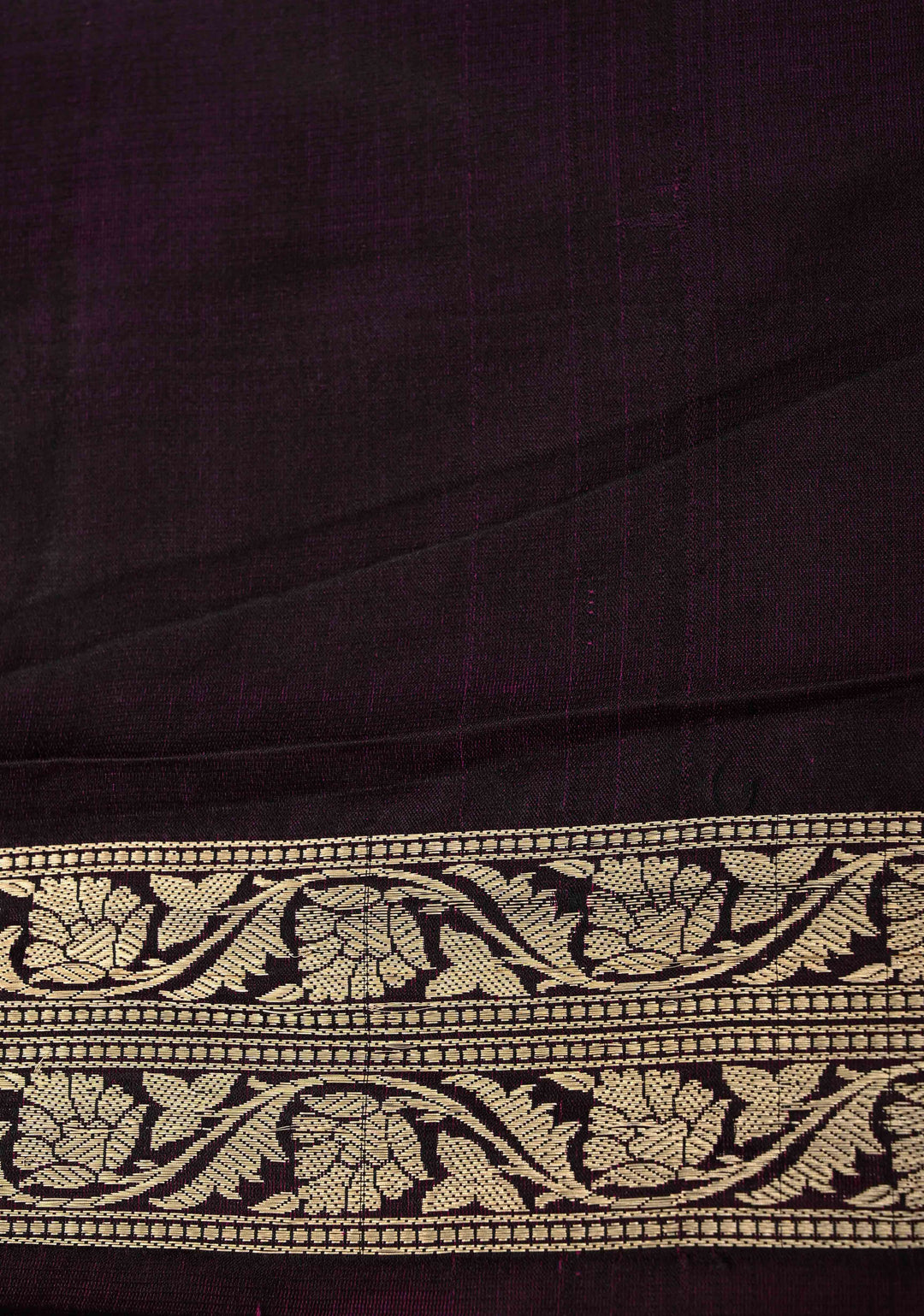 Purple Dual Tone Tanchoi Banarasi Saree in Pure Silk Satin and Zari Border | SILK MARK CERTIFIED