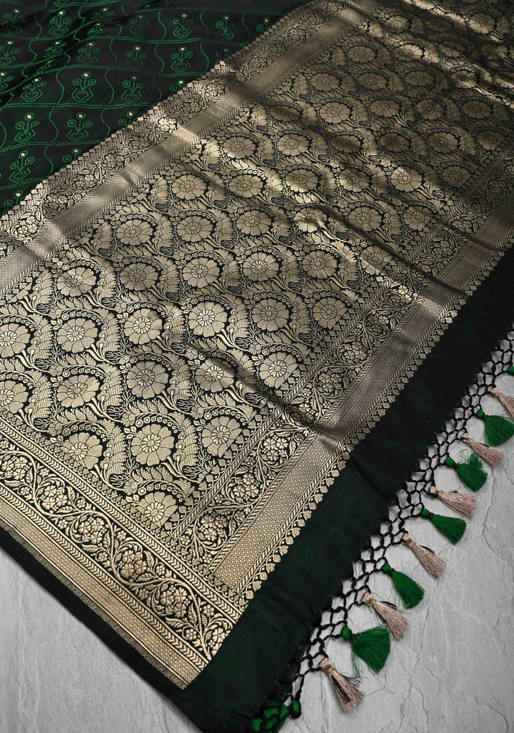 Green Black Tanchoi Saree with Zari Border | SILK MARK CERTIFIED