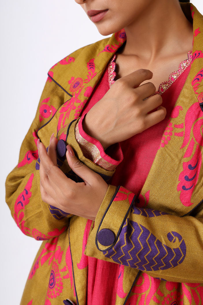 SMRITI OLIVE TRENCH COAT | SHOBITAM