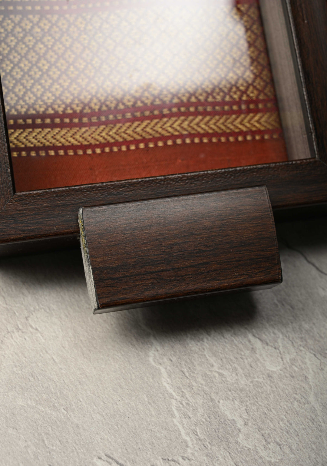 Pure Yeola Paithani Tissue Handloom  Handwoven Framed Tray | SILK MARK CERTIFIED