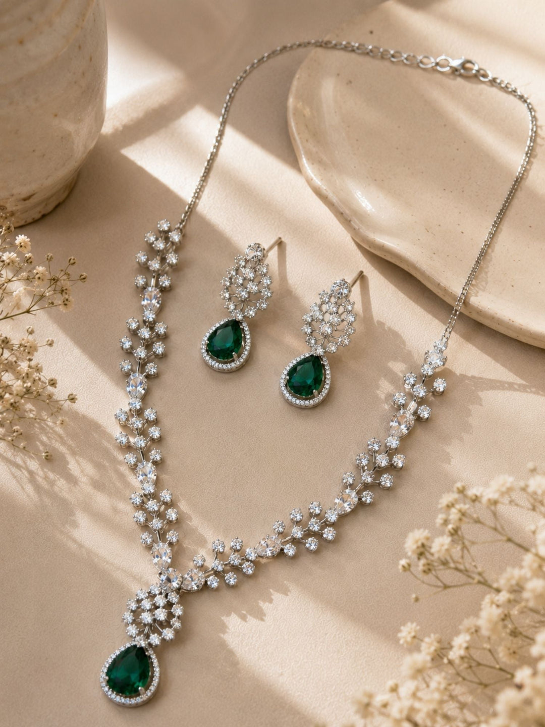Modern Floral Emerald Jewellery Set – Elegant Party Glam | SHOBITAM