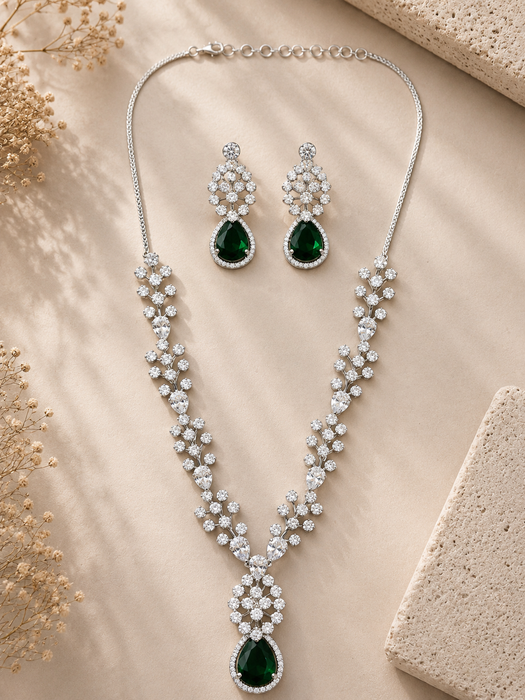 Modern Floral Emerald Jewellery Set – Elegant Party Glam | SHOBITAM