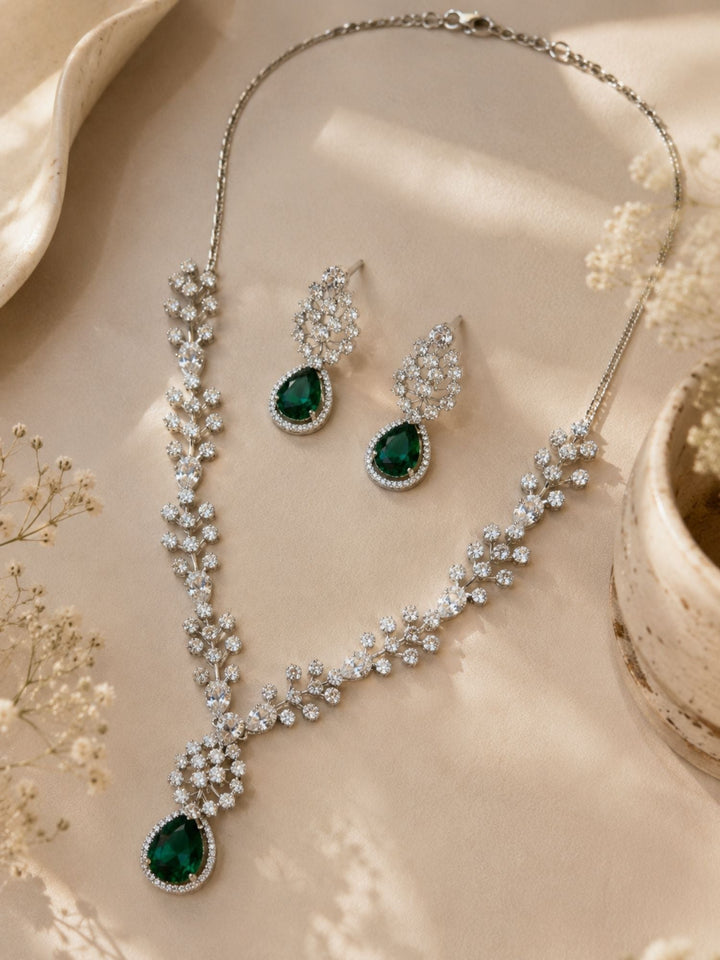 Modern Floral Emerald Jewellery Set – Elegant Party Glam | SHOBITAM