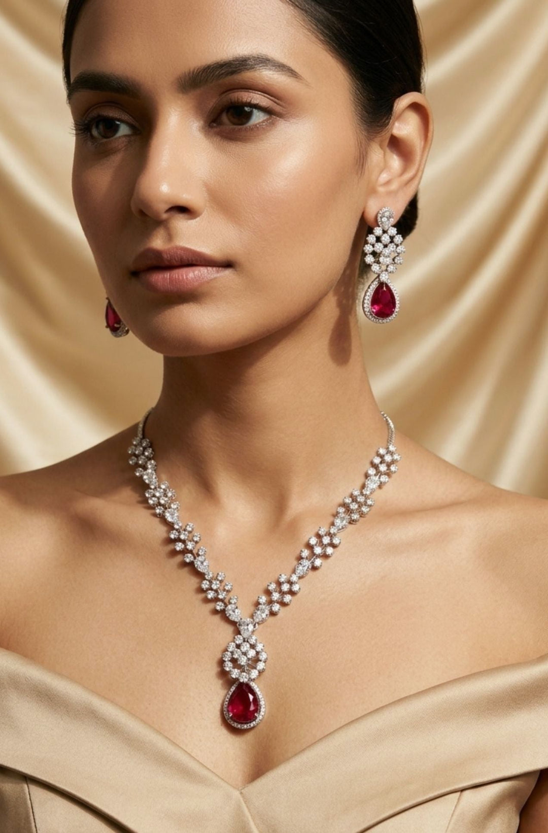 Modern Floral Emerald Jewellery Set – Elegant Party Glam | SHOBITAM